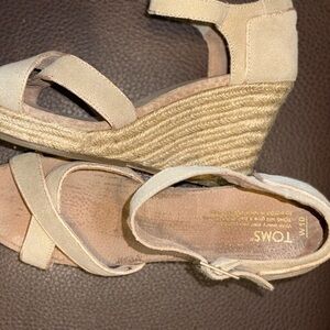 TOMS Women's Cream Wedge Sandals